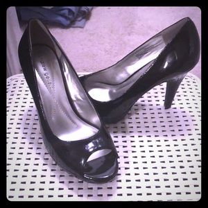 Amazing heels 🌺3 for $20 🌸bundle and save!!